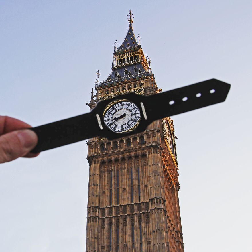 9GAG's tweet photo. British Photographer Uses Playful Paper Cutouts To Transform European Landmark!
https://t.co/bggsioxXos https://t.co/myE3IJUvtg
