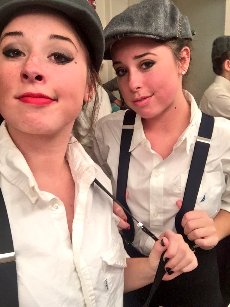 kataphrodite's tweet photo. #IMEAs were a success! #Cats #Pippin #Newsies https://t.co/CrAS0OKw3B