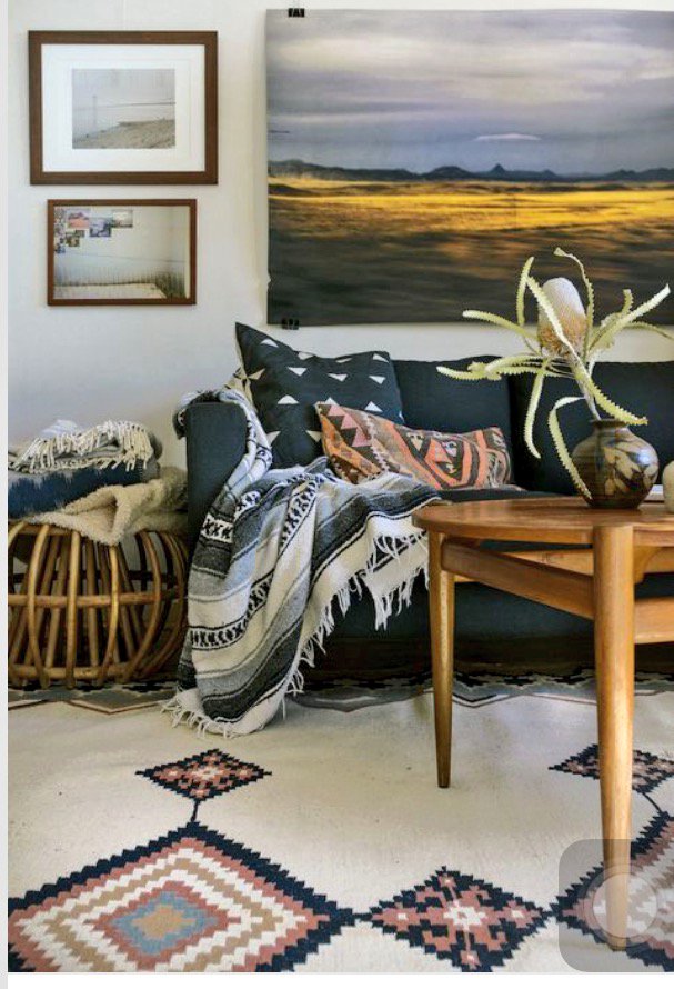 halamamita's tweet photo. #Home #space #sofa #interior https://t.co/R0waYujqL8