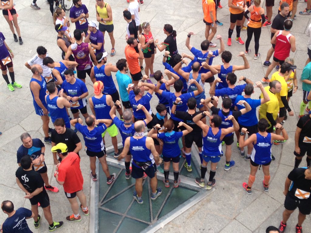 evasionrunning's tweet photo. Espectacular convocatoria! #LongRunXXLValencia Objetivo #MaratónValencia Gracias runners! #wearerunners https://t.co/KhS50GTMhZ