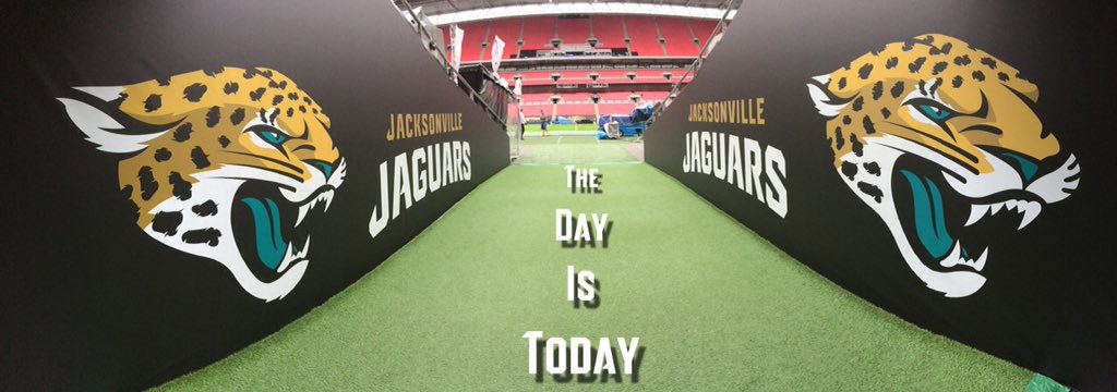 JaguarsUKandIE's tweet photo. What a beautiful morning in London 

#BeJaguars https://t.co/CAEd5jLHu7