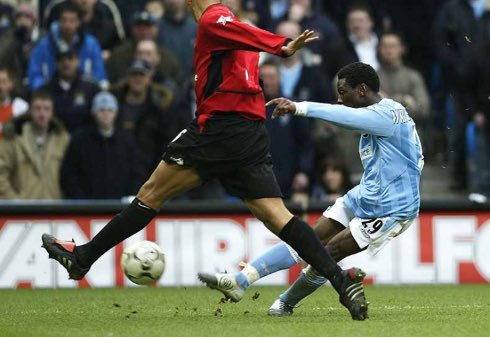 Happy birthday Shaun Wright-Phillips! We all know how he\d like to celebrate his birthday! Come on City! 