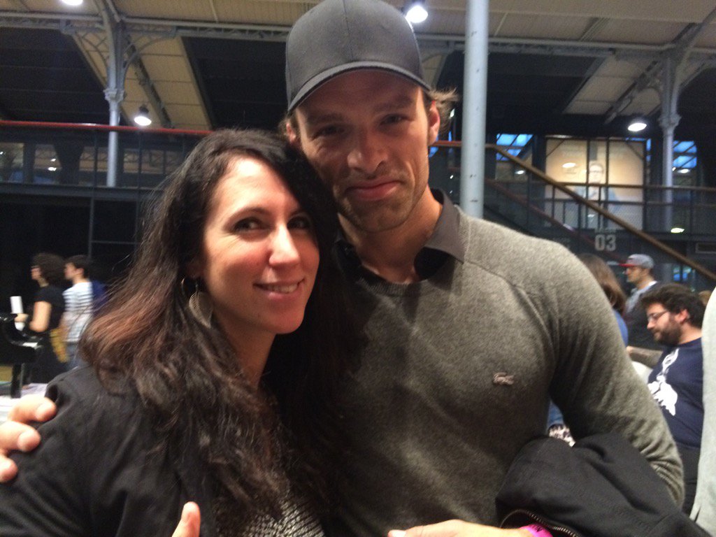 Hier j'ai fait ma fangirl avec Alban Lenoir #comicconparis #herocorp #lazycompany