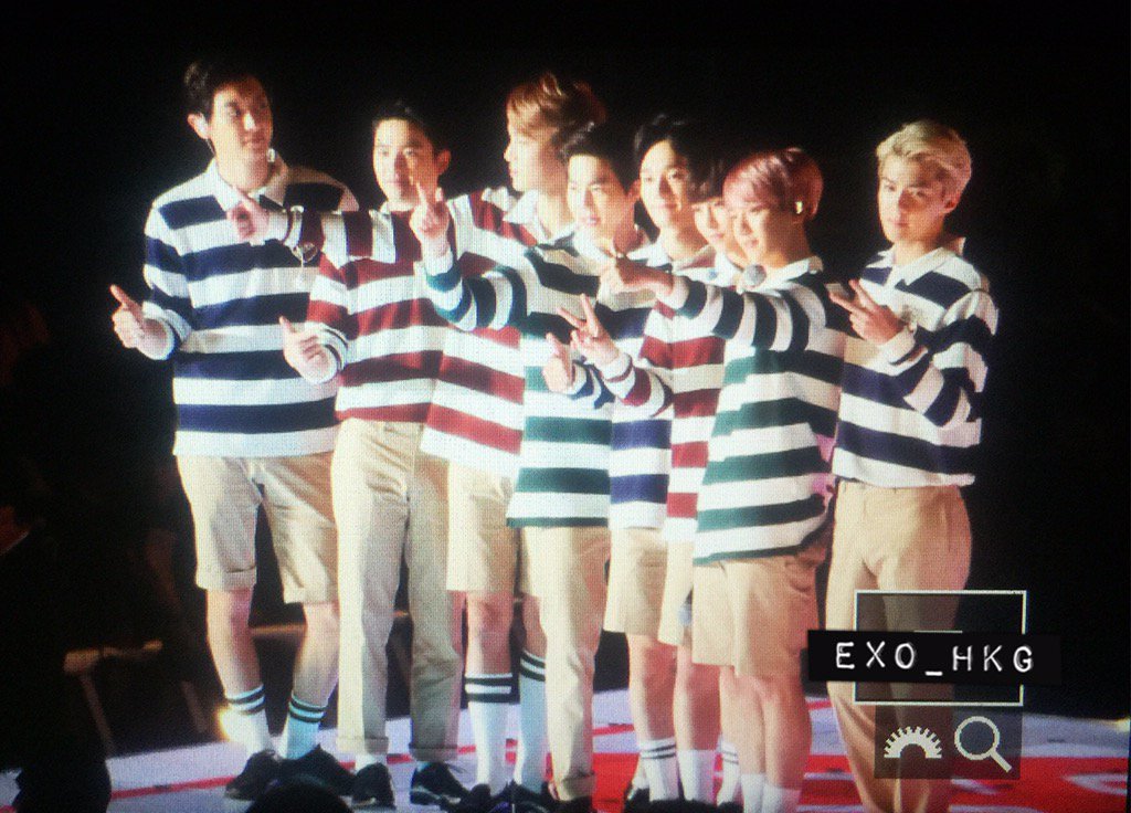 EXO_HKG's tweet photo. 151025 lotte fan meeting #exo https://t.co/0d5hCg6R5Y