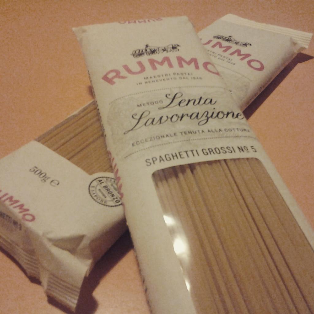 ChiaraMoraca's tweet photo. Si a #Rummo, no a #Barilla. #SAVERUMMO #PastificioRummo #HelpRummo #buonadomenica  #orasolare https://t.co/fMWbqtGKEk