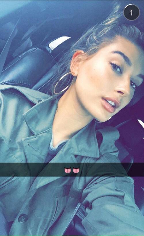haileyrrp's tweet photo. Hello. https://t.co/KrHAALbKEj