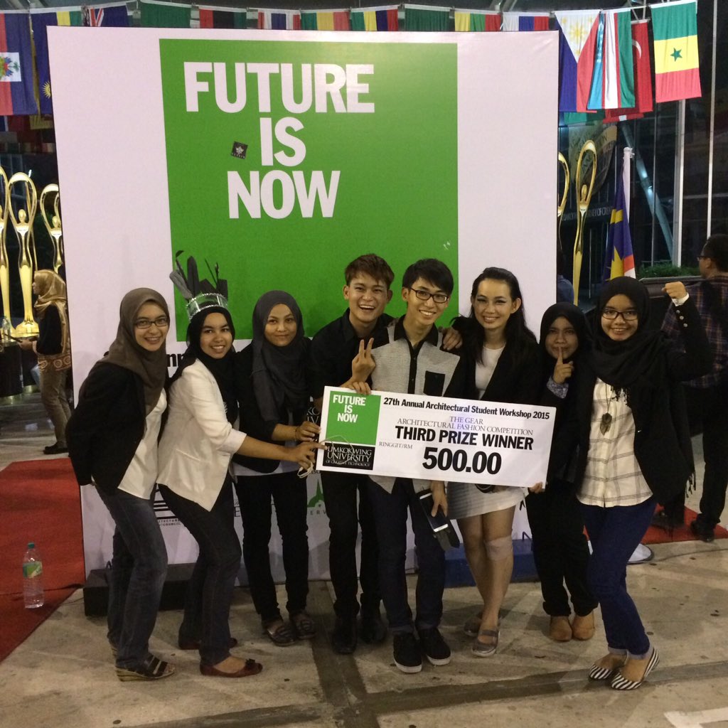 najwaharzani's tweet photo. Definitely gonna miss #FutureIsNow #FutureIsNow27 https://t.co/IYtGEBd5iT