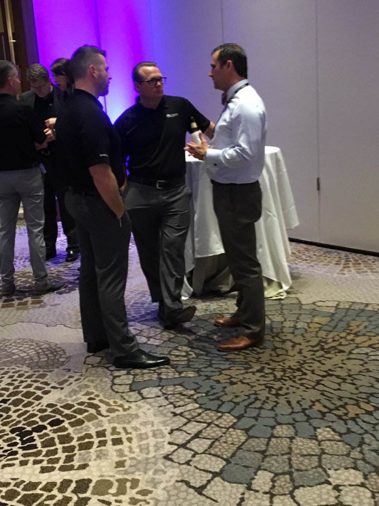 DMAcopan's tweet photo. @StratusDental CEO @BrandonMDawson in Chicago with @imgregjames https://t.co/CHkTNmFCuK