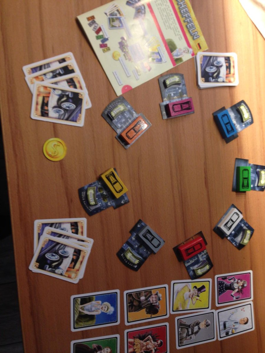 braaKmaR's tweet photo. ausgepackt, aufgebaut, angespielt für #Messe#Stuttgart #Scheffeln von @dlpgames Am Stand von @Anspieler https://t.co/Iadg8hXVWH