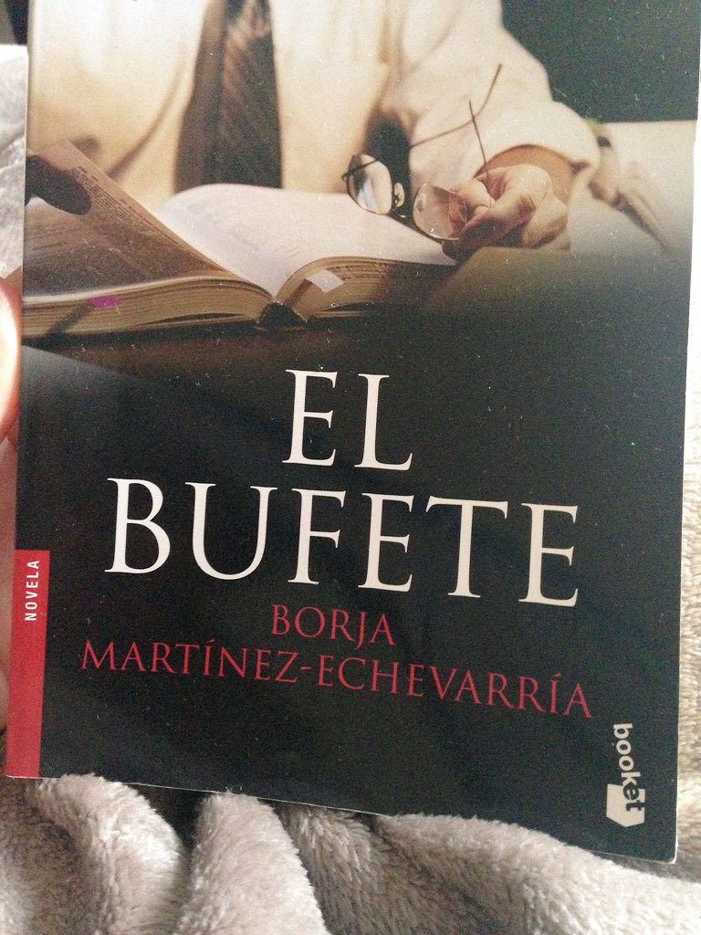 MayteOtero's tweet photo. Lo tengo desde hace tiempo, pero tras escuchar a @borjamec en #CJAM15 me animo a empezarlo. A ver qué tal... https://t.co/83rI63dy5h