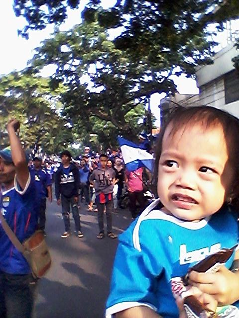 whilyWW's tweet photo. Rajawali timur..membulao..😘 https://t.co/RSlLOUEIi2