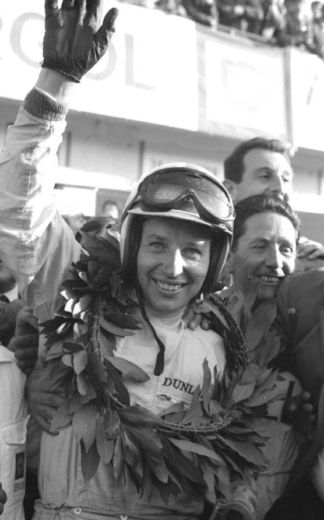 F1_Images's tweet photo. Today in 1964, John Surtees became the only world champion on 2 and 4 wheels! #F1 #Legend https://t.co/qikHYruiNF