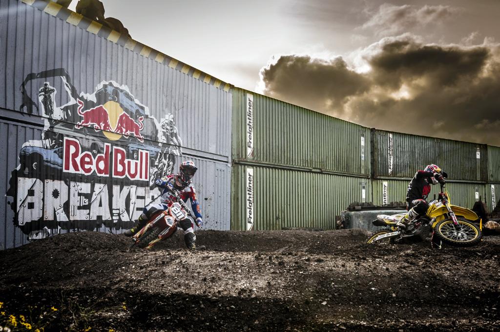 redbull's tweet photo. Fast bikes and scrap metal. https://t.co/44wcKfx6VJ