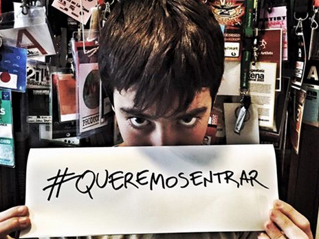 queremosentrar's tweet photo. ¡Los menores quieren MÚSICA! / No quieren ni colarse ni beber.
Estamos cambiando la ley. ¿Te unes? 👫
#queremosentrar https://t.co/5PVLRSjoHj
