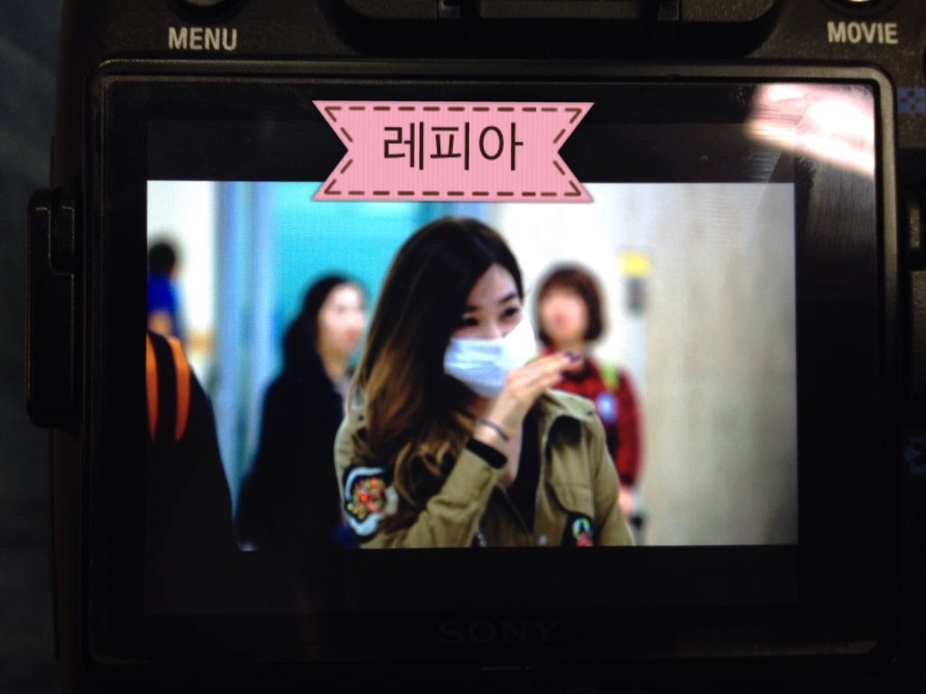 [PIC][25-10-2015]Tiffany trở về Hàn Quốc vào tối nay CSK0Z3kUcAAcxVJ