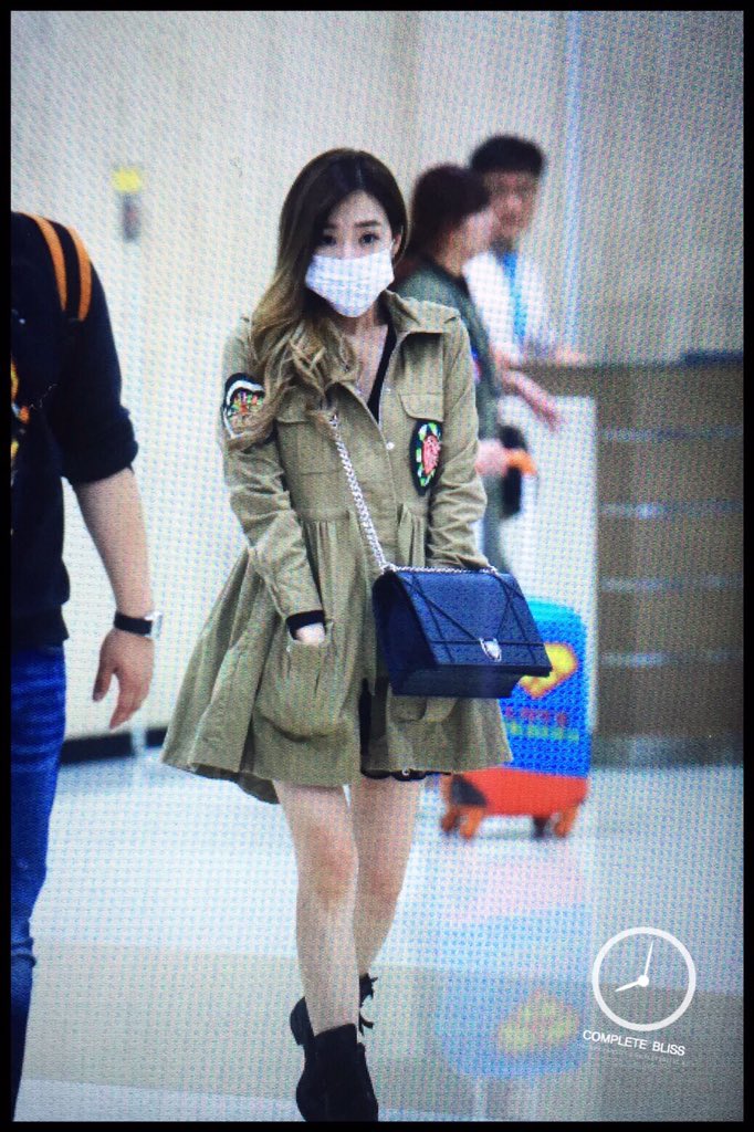 [PIC][25-10-2015]Tiffany trở về Hàn Quốc vào tối nay CSK1bHtVAAABUpb