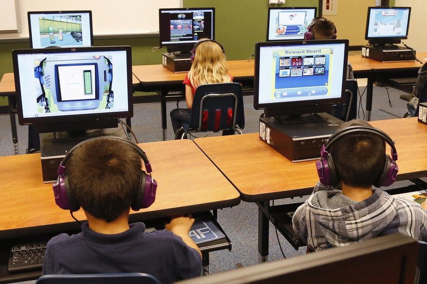 philmcrae's tweet photo. ✳️Hype, Harm & Hope of Blended Learning via @washingtonpost https://t.co/O9FcUMqB9n #smyatlap #smya https://t.co/kQgaOZ6WOj
