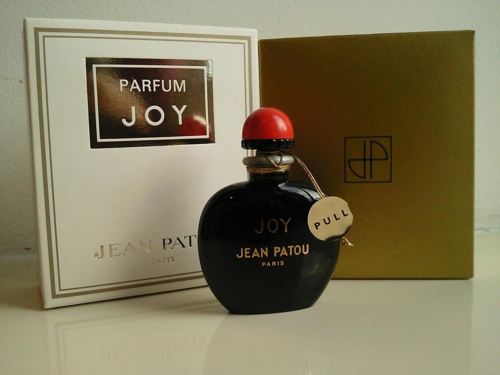 Vintage Parfum (@vintage_parfum) on Twitter photo 