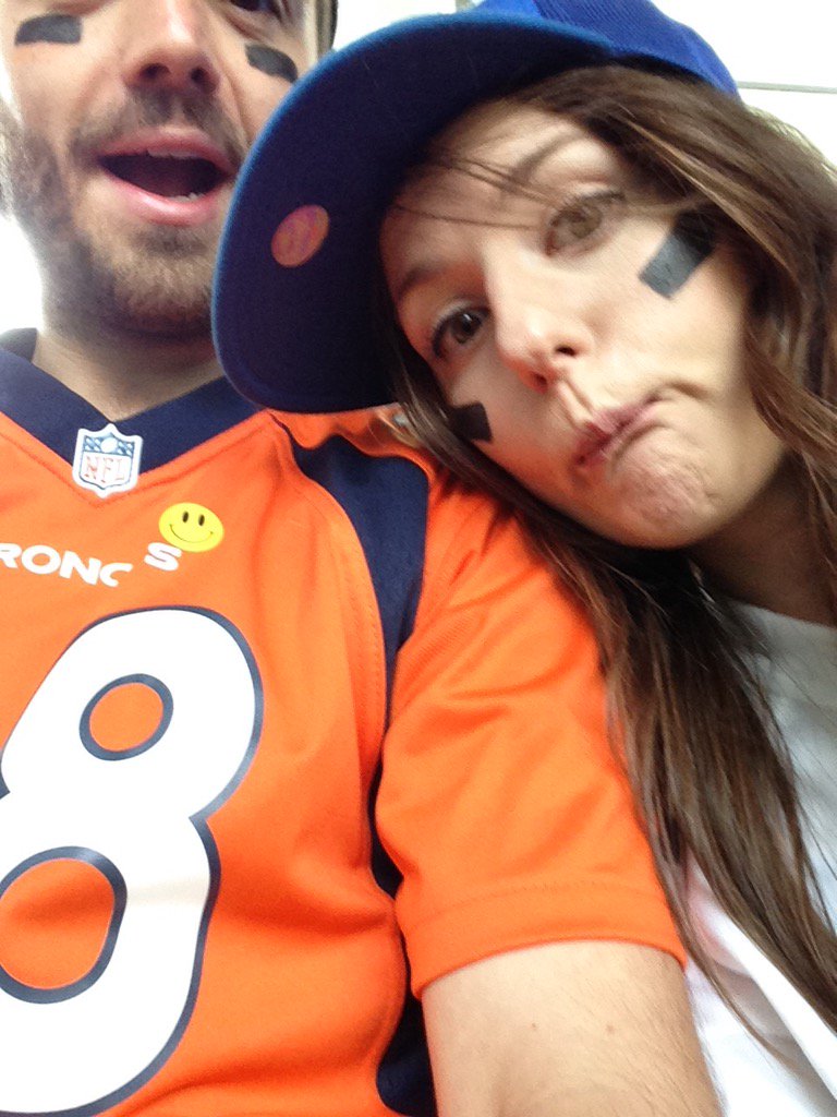 Meggletron4's tweet photo. #NFLUK https://t.co/TvPGhoqWke