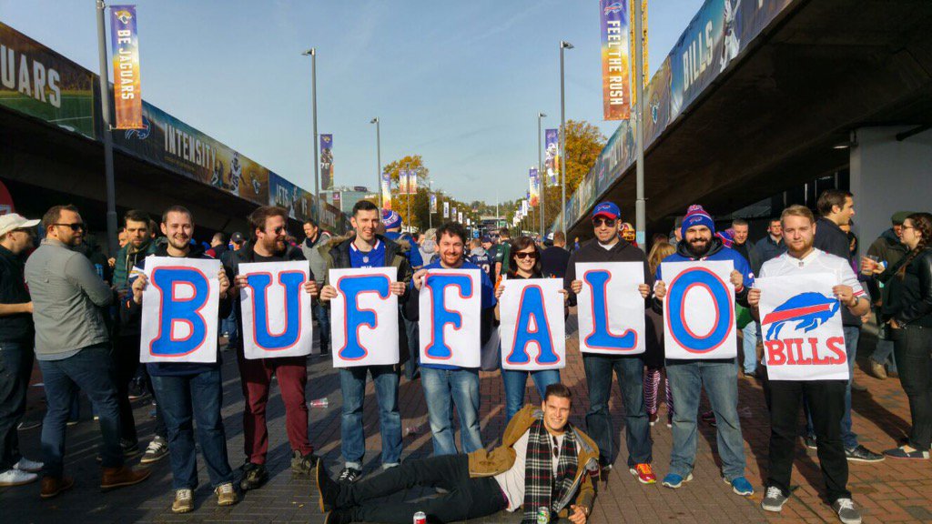 westcmc's tweet photo. #NFLUK come one buffalo https://t.co/XTk5dyWU9t