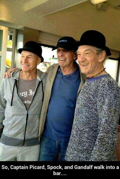 SCI_BY's tweet photo. #StarTrek #XMenApocalypse #LLAP https://t.co/w1HoAx9hy2