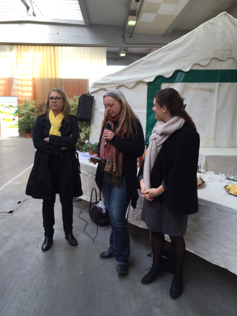 Inauguration du marché bio bourg en Bresse,soutenu par le crédit agricole utile à son territoire@ca_centrest.fr