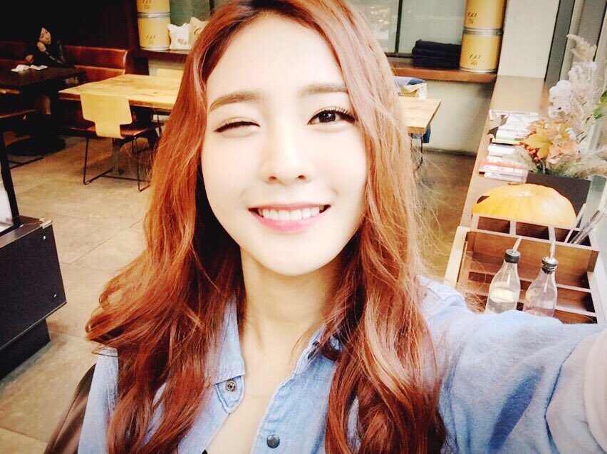 나현❤︎ tweet media