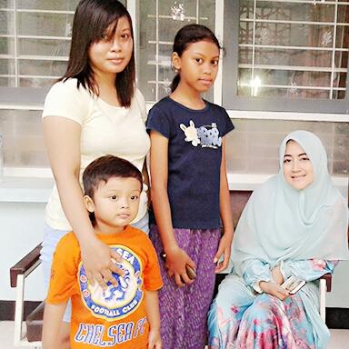 fernandoaxelle's tweet photo. With uztazah pipik https://t.co/QjRvmHCq6X