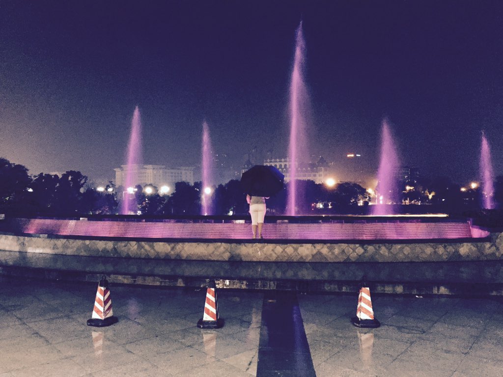 BigKellz1's tweet photo. Some random pics from China!!! https://t.co/fpEVe1pzlG