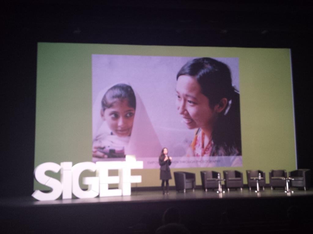 sigef20's tweet photo. #Bonniechiu is the first to present her #project. #photography #expression # communication #lensational https://t.co/Z0DISBAxaX