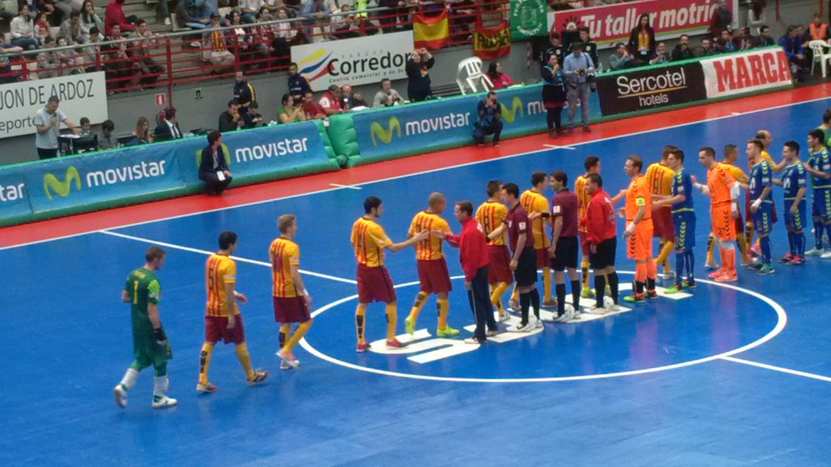 TouringSport's tweet photo. Great afternoon with boys school at Futbol Sala, Inter Movie Star vs FCBarcelona in Madrid. 3-1 to Inter https://t.co/s60IMznb1K
