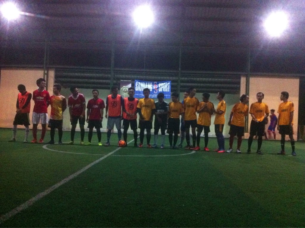 FPFL2015's tweet photo. Laga Terakhir antara Agri C 15 VS Agri D 15 yang disiarkan langsung oleh Agriculture TV dengan chanel 105.01 UHF https://t.co/3wV6B0tBJu