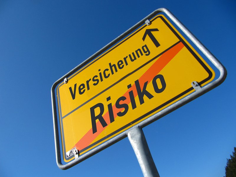 DGFHP's tweet photo. Gastbeitrag: Das schleichende Ende der Garantien in der Privaten #Altersvorsorge… https://t.co/uDn4orX9Oj https://t.co/viS1PqbYMb