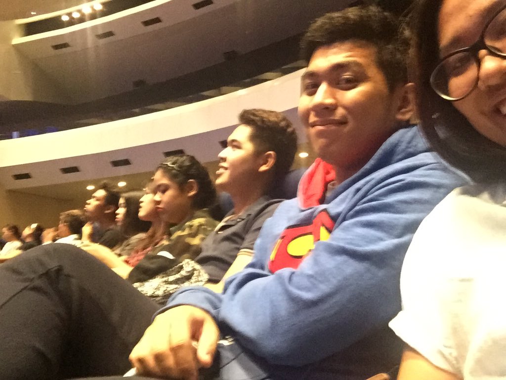 wawhai2018's tweet photo. Attending Sunday service with this Team at CCF Tiendesitas. π #Discipler https://t.co/KagQX2ytyu