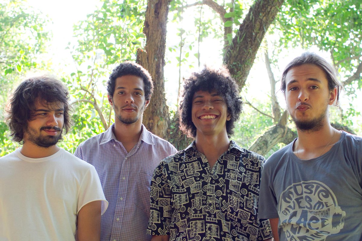 Laatste kans op 2x2 kaarten voor <a href="/Boogarins/">Boogarins</a> in <a href="/SkateparkArea51/">AreaFiftyOne</a>, Eindhoven!

READ &amp; WIN: bit.ly/1M5ZBqs