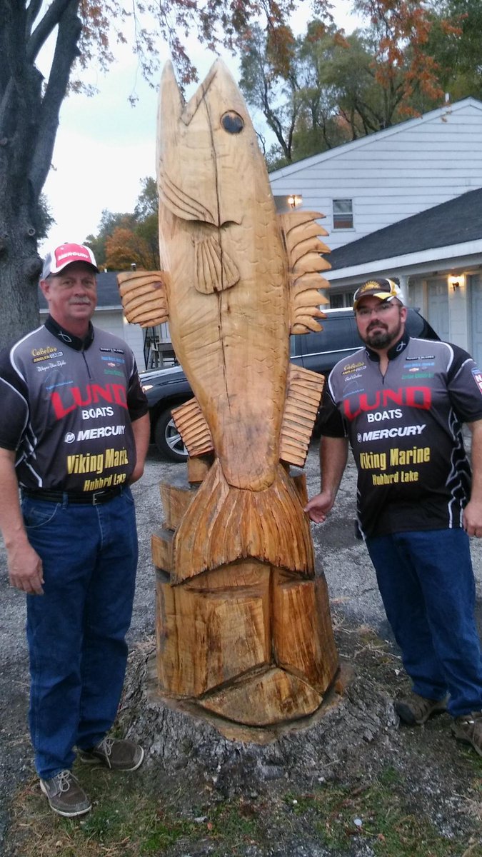 PlantationHuron tweet media