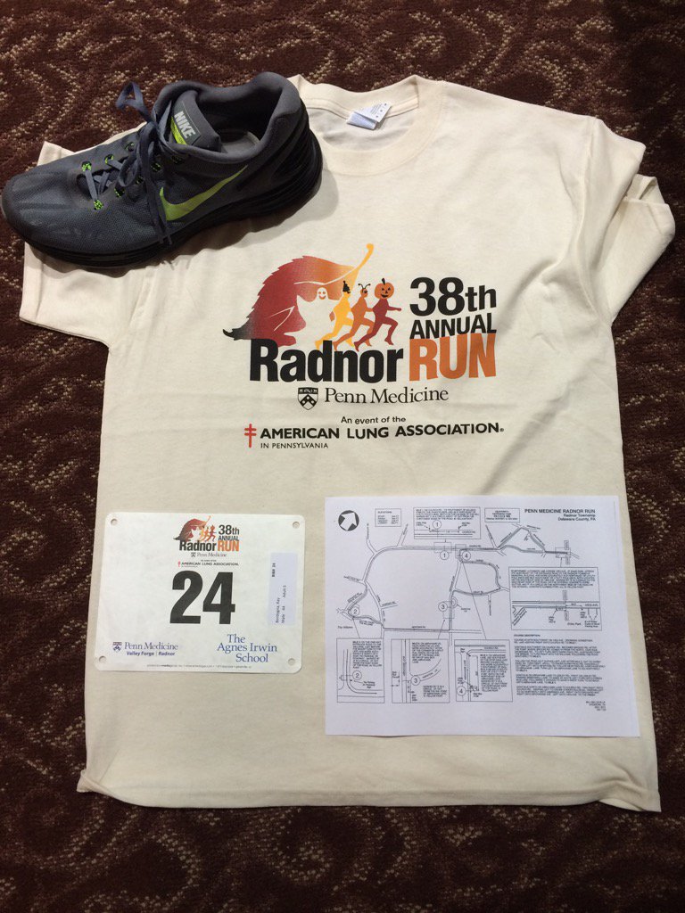 RayBordogna's tweet photo. Rolling in the @NikeRunning Lunar Glide 6s this morning at the 2015 #RadnorRun 5 Miler.
8:30am π launch.
ππ https://t.co/BgLrgbQdNI