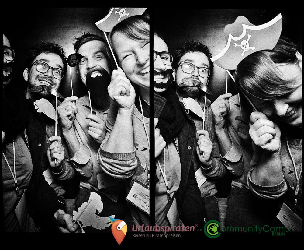 Katharina01099's tweet photo. die #TsystemsMMS Piraten! w/ @EFrmdr @Anja_Popp @karlchenkarl #ccb15 https://t.co/fOUFUFvZup