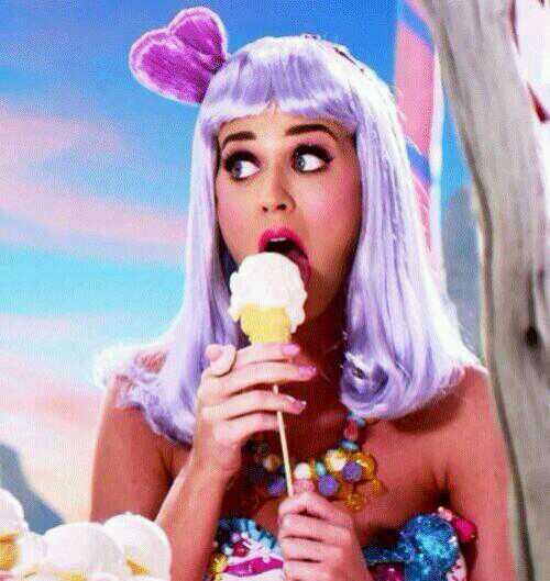 Happy Birthday KATY PERRY   California girls KATY        LINE        KATY            wide awake        PV         