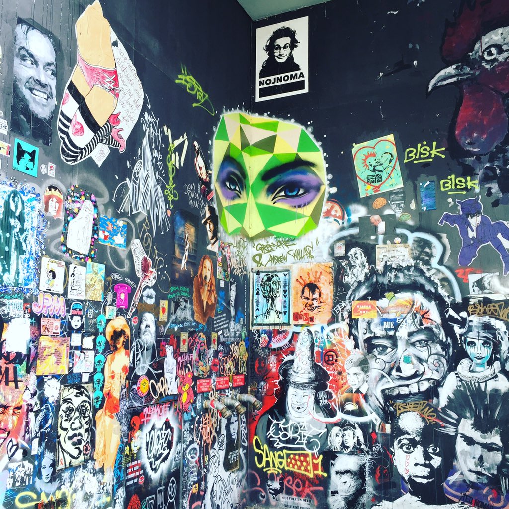 MikaSizine's tweet photo. #streetart #paris13 #graffiti #instagraff #dirtycorner #paris #parisjetaime #streetbikelife https://t.co/zau9QKi5yD