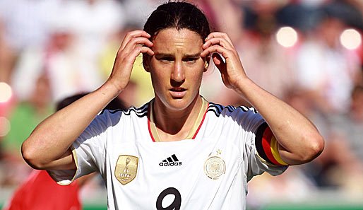 Happy 38th birthday to Former Germany International forward, Birgit Prinz. 