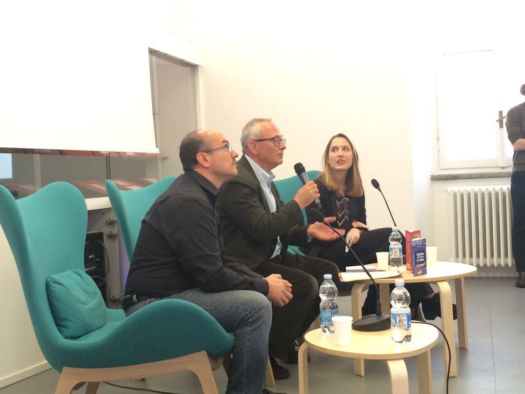#BCM15 con i nuovi #mestieridellibro: #socialmediamanager e #SocialMediaMarketing con <a href="/ClaConsoli/">Claudia Consoli</a> e <a href="/davidegs/">Davide Giansoldati | Digital Strategist</a>