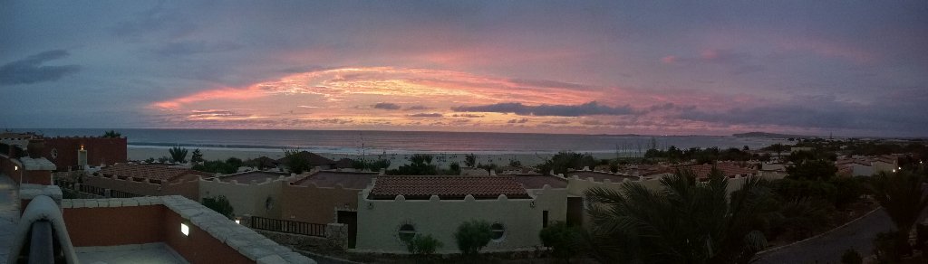 Adelka188's tweet photo. Západ slunce 🌟 na Boa Vistě #BoaVista #RoyalDecameron #CapaVerde #CaboVerde #Kapverdy https://t.co/sIWsUcp4sO