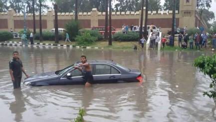 شوارع الأمطار