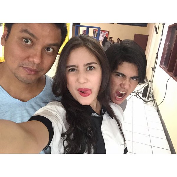 boengamavvar's tweet photo. Om findo and AliPrilly https://t.co/zCrvA1UWl9