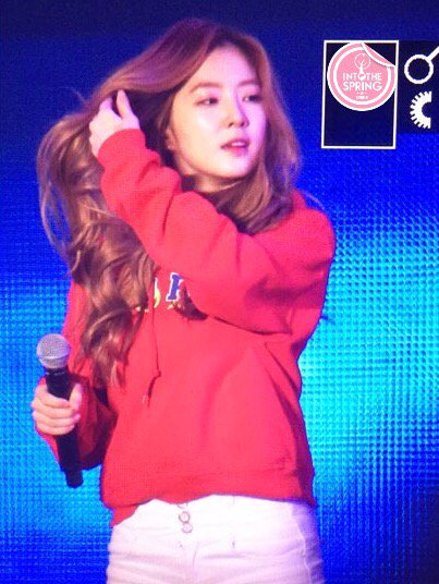 itspring_0329's tweet photo. 151025 롯데패밀리콘서트 #레드벨벳 #덤덤 #아이린 preview 2 #DUMBDUMB 👭😘 https://t.co/8u3NFwZapV