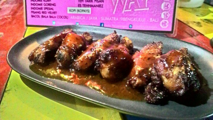 Chicken wing ala kedai kami memperjuangkan yg lapirrs #kulinerbandung #kedaiperjuangan