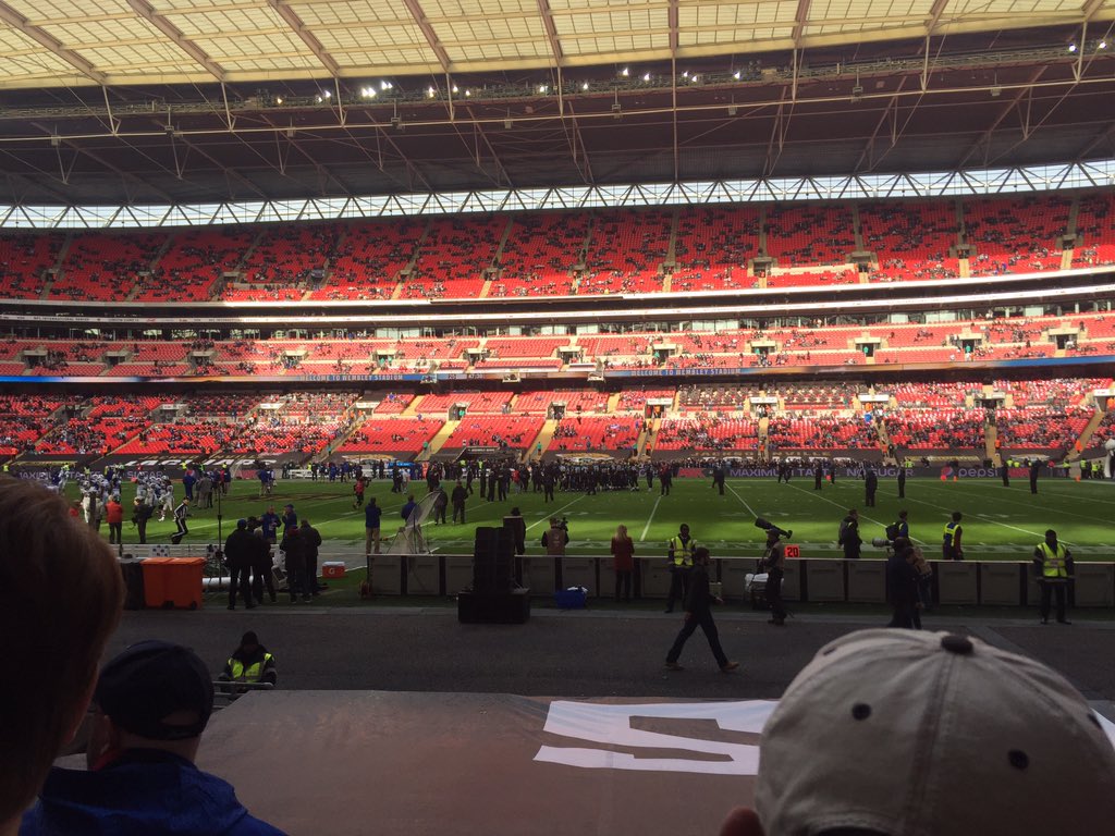 ChrisDMack's tweet photo. #NFLLondon https://t.co/j6HzVMmOI4
