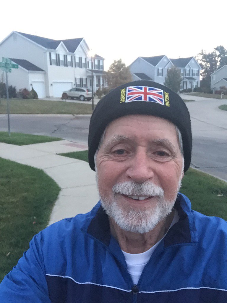 TomHillEagle's tweet photo. 44 degree run - rather cool but better by listening to "His Eye is in the Sparrow &amp; I Know He's Watching Over Me." https://t.co/mYkI9Q8f2j
