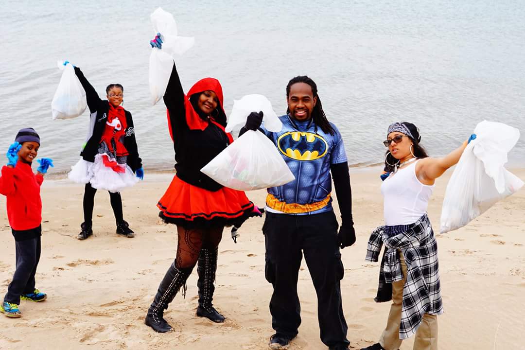 Decay_Devils's tweet photo. We hosted a Dress up &amp; Pick up this past Saturday.  A huge thank you to all who came/ donated supplies! #cleanup https://t.co/7dN2oVYkZY